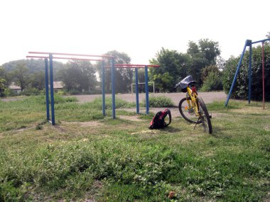 Yaz aylarında sokak sporu (egzersiz)