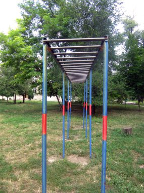 Spor merdiven ön görünümü