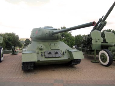Müzedeki eski Sovyet tankı