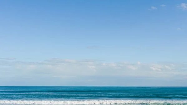 Praia Oceano Com Céu Azul Capa Chikyu Hokkaido Japão — Fotografia de Stock