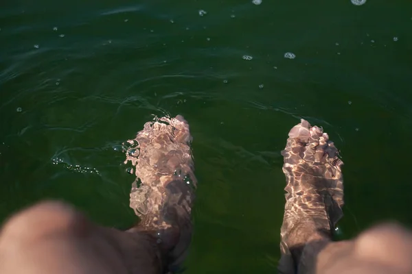 Belles Jambes Dans Eau Vacances Été Mer — Photo