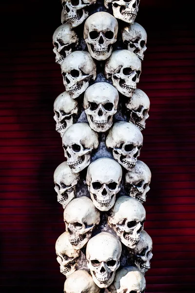 Gloomy Skulls Dark Background Skulls Stand Top Each Other — Stock Photo, Image