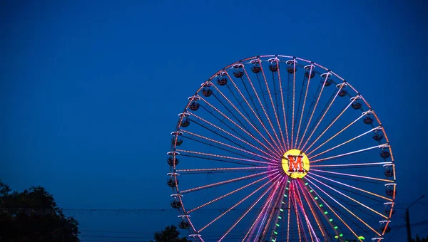 Big Ferris Wheel Art Photo Unusual Angles — Stock Photo, Image