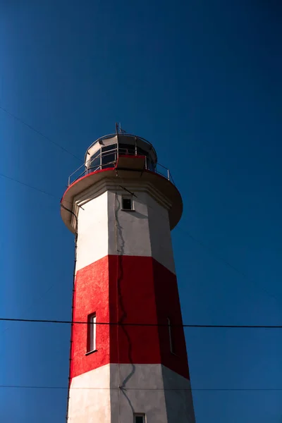 Photograph Lighthouse Bright Blue Sky Red White Lighthouse — Stock Photo, Image