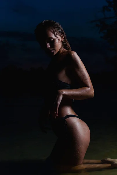 Beautiful Model Water Black Bikini Swimsuit Night Swimming Posing — Stock Photo, Image