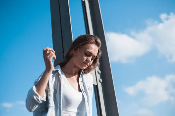 Retrato Una Hermosa Chica Calle — Foto de Stock