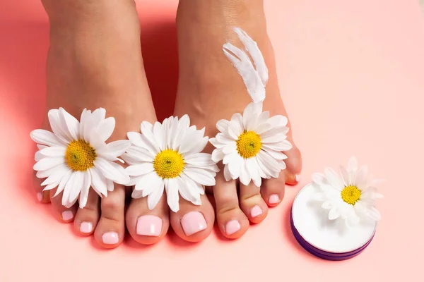 Woman Perfect Groomed Feet Natural Herbal Cream Love Feet Beautiful — Stock Photo, Image