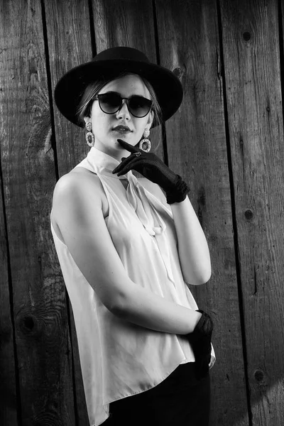 Portrait Une Fille Dans Style Vintage Mode Passé — Photo