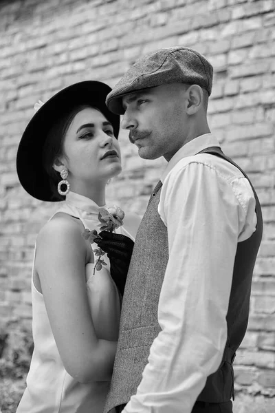 Porträt Eines Schönen Paares Vintage Stil Retro Stil Klassische Kleidung — Stockfoto