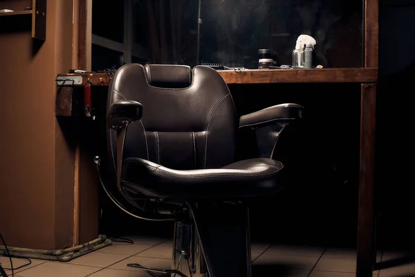 Kožená Polohovatelná Židle Holičství — Stock fotografie