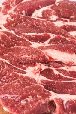 Yağ desenli et dokusu. Taze kesilmiş çiğ et..