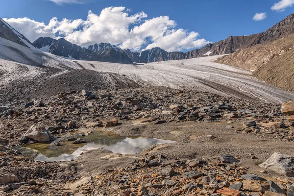 Incredibile Vista Sul Ghiacciaio Con Crepe Neve Pietre Rotture Ghiaccio — Foto Stock