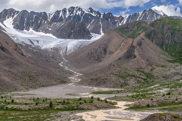 Increíble Vista Sobre Hermoso Glaciar Las Montañas Valle Verde Con —  Fotos de Stock