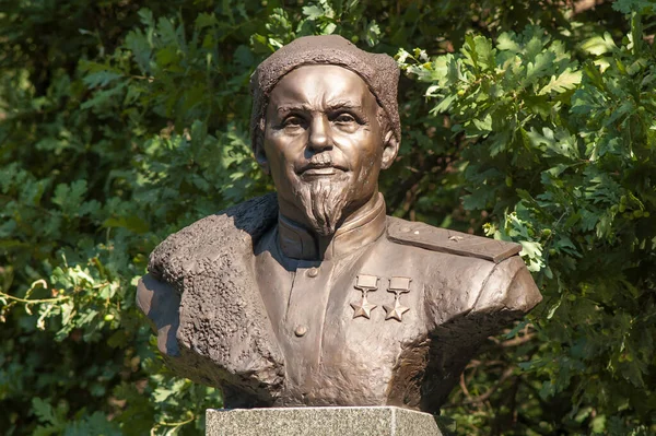 Busta Památníku Sidora Kovpaka Kyjevě — Stock fotografie