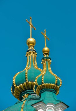 Kyiv 'deki St. Andrew Kilisesi' nin kubbeleri