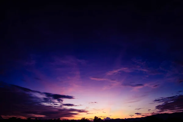 Céu Dramático Colorido Com Nuvem Pôr Sol — Fotografia de Stock