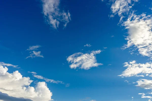 Beautiful White Clouds Blue Sky Background — Stock Photo, Image