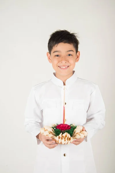 Ragazzino Che Prende Kratong Loy Kratong Festival Galleggiante — Foto Stock