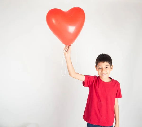 Αγόρι Αδελφό Μπαλόνι Καρδιά Σχήμα Της Αγάπης — Φωτογραφία Αρχείου