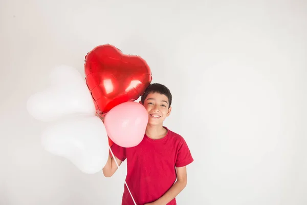 Niño Hermano Con Globo Corazón Forma Amor — Foto de Stock