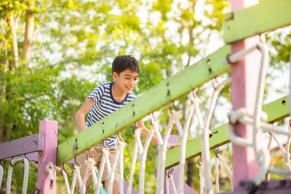 Menino Brincando Playground Livre — Fotografia de Stock