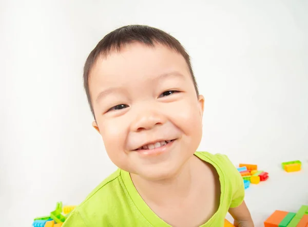 Close Aziatische Peuter Jongen Glimlach Met Gelukkig Gezicht — Stockfoto