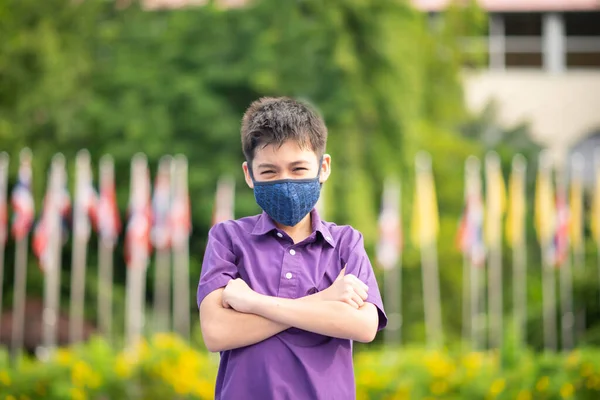 Asiatique Taux Mélange Marche École Port Masque Protéger Contre Virus — Photo