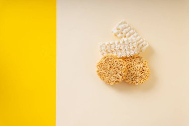 Üst Manzara - Arkaplanda birçok hazır şehriye türü var. Boşluğu kopyala.