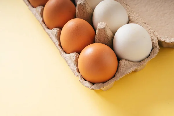 Organic Chicken Brown Egg Paper Box Carton Healthy Fresh Food — Stock Photo, Image