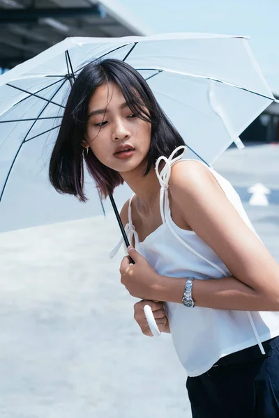 Detailní Záběr Sexy Asijské Ženy Bílý Deštník Thajská Žena Její — Stock fotografie