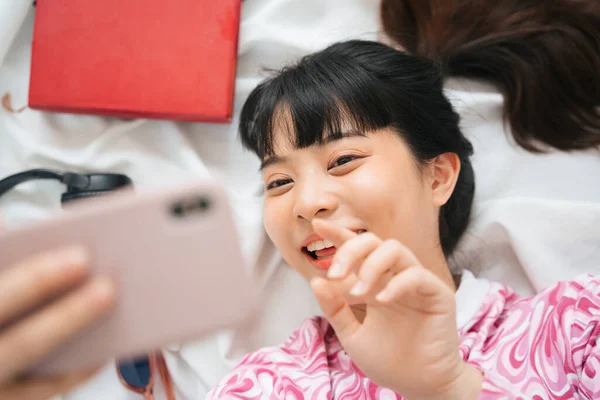 Top View Young Asian Woman Pink Shirt Enjoy Using Smartphone — Stock Photo, Image