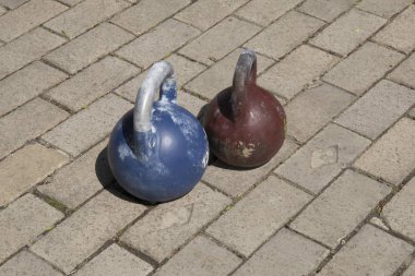 CrossFit eğitim için kullanılan eski Kettle çan