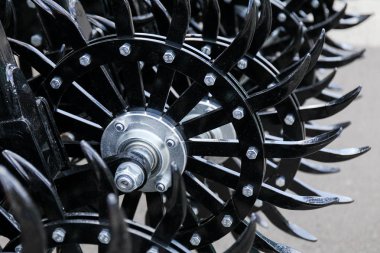 Metal sektöründe üretilen metal parçalarından endüstriyel arka plan