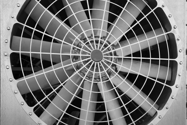 Enorme ventilador de refrigeración industrial, elemento enfriador grande — Foto de Stock