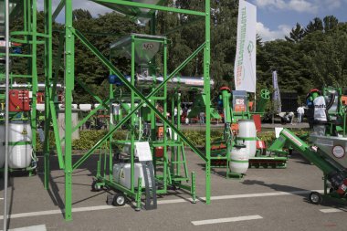 Kyiv Ukrayna - 14 Haziran 2019: Modern tarım makineleri sergisi