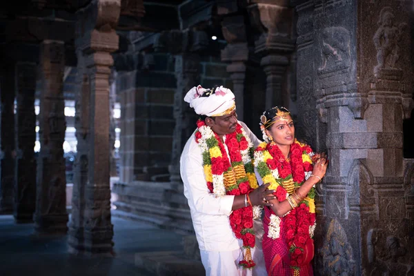 Tamil Nadu Índia Julho 2019 Casamento Indiano Antigo Templo Hindu — Fotografia de Stock