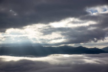 Gunung Silipat'ta gün doğumu, Tayland