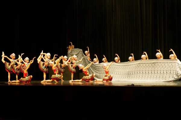 Taichung Taiwan Março 2018 Competição Dança Taiwanesa Entre Adolescentes — Fotografia de Stock