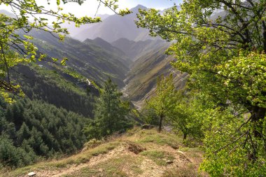 Bharmour village, Hindistan çevresinde görüntüle.