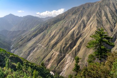 Bharmour village, Hindistan çevresinde görüntüle.