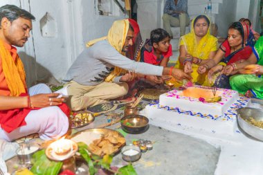 Khajuraho, Hindistan - 13 Nisan 2019: Hindistan'da Hindu yeni yıl töreni.