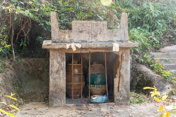 Het Uitzicht Oude Traditionele Hong Kong Kerkhof Afgelegen Vissersdorp Hong — Stockfoto