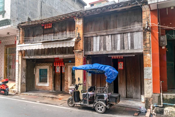 Вид Сельской Улицы Старую Традиционную Деревню Реке Хайнань Китае — стоковое фото