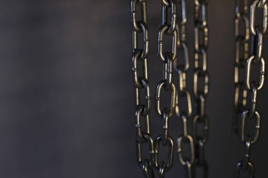 Zincir kavramı, Gerçek Zincir elemanı