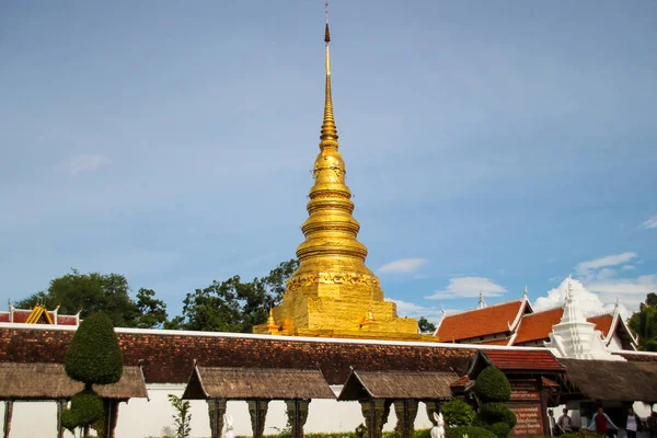 Wat phra that chae haeng, nan, thailand. — Stockfoto