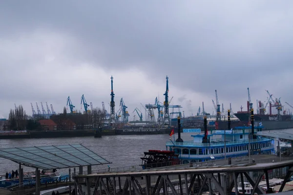 Hafen Hamburg elbe deutschland — Stockfoto