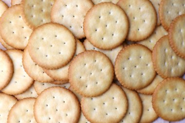 Bisküvi kraker arka plan. Kraker masada yatıyordu.