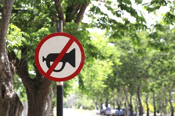 Signos Que Usan Cuernos Cuerno Esta Área Señal Advertencia Camino — Foto de Stock