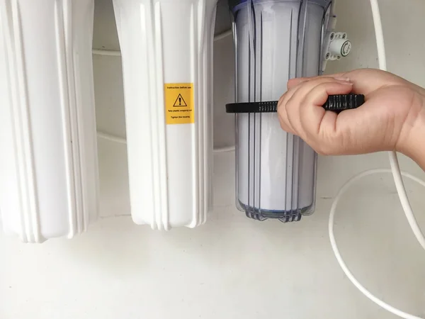 Time Change Water Filters Remove Filter Yourself — Stock Photo, Image