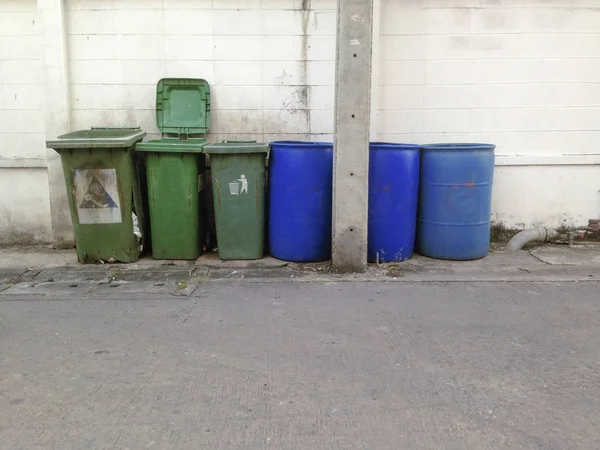 Dustbin Garbage Waiting Waste Trucks Bring Dispose — Stock Photo, Image